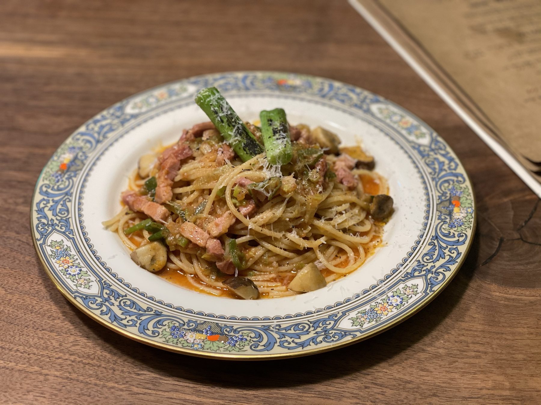 커피, 접시, 테이블 사진 3